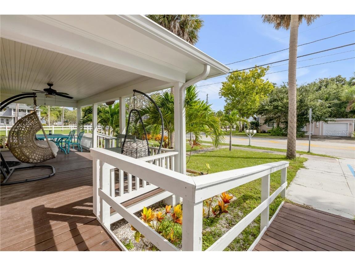 200 Live Oak Street New Smyrna Beach FL 32168 V4945019 image9