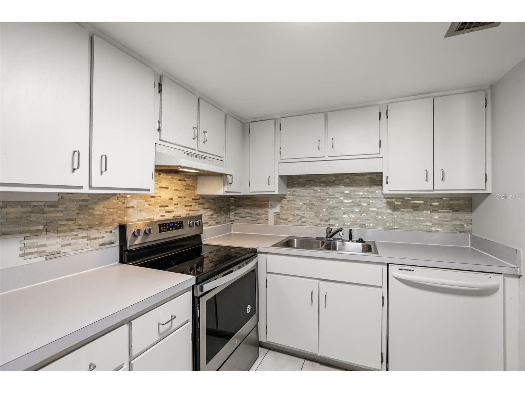 200 Maitland Avenue #20 Altamonte Springs FL 32701 O6418757 image4