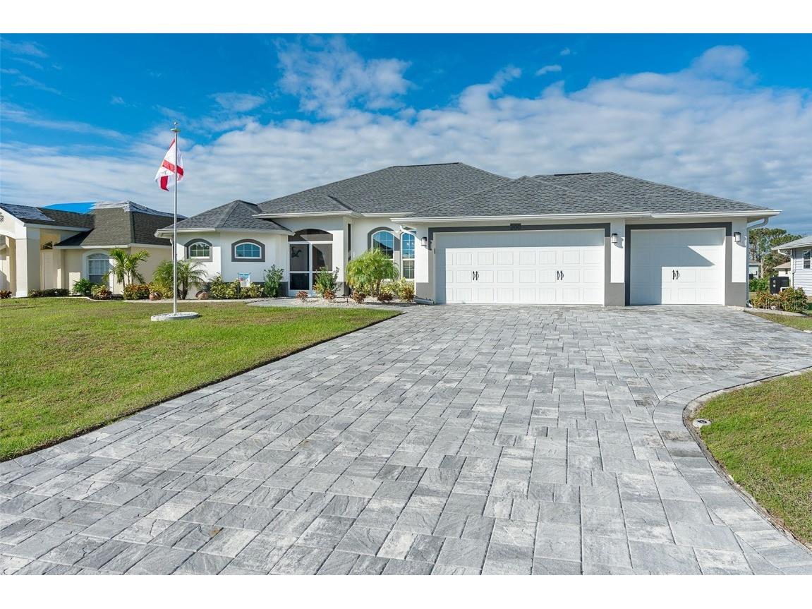 200 Mariner Lane Rotonda West FL 33947 D6128556 image1