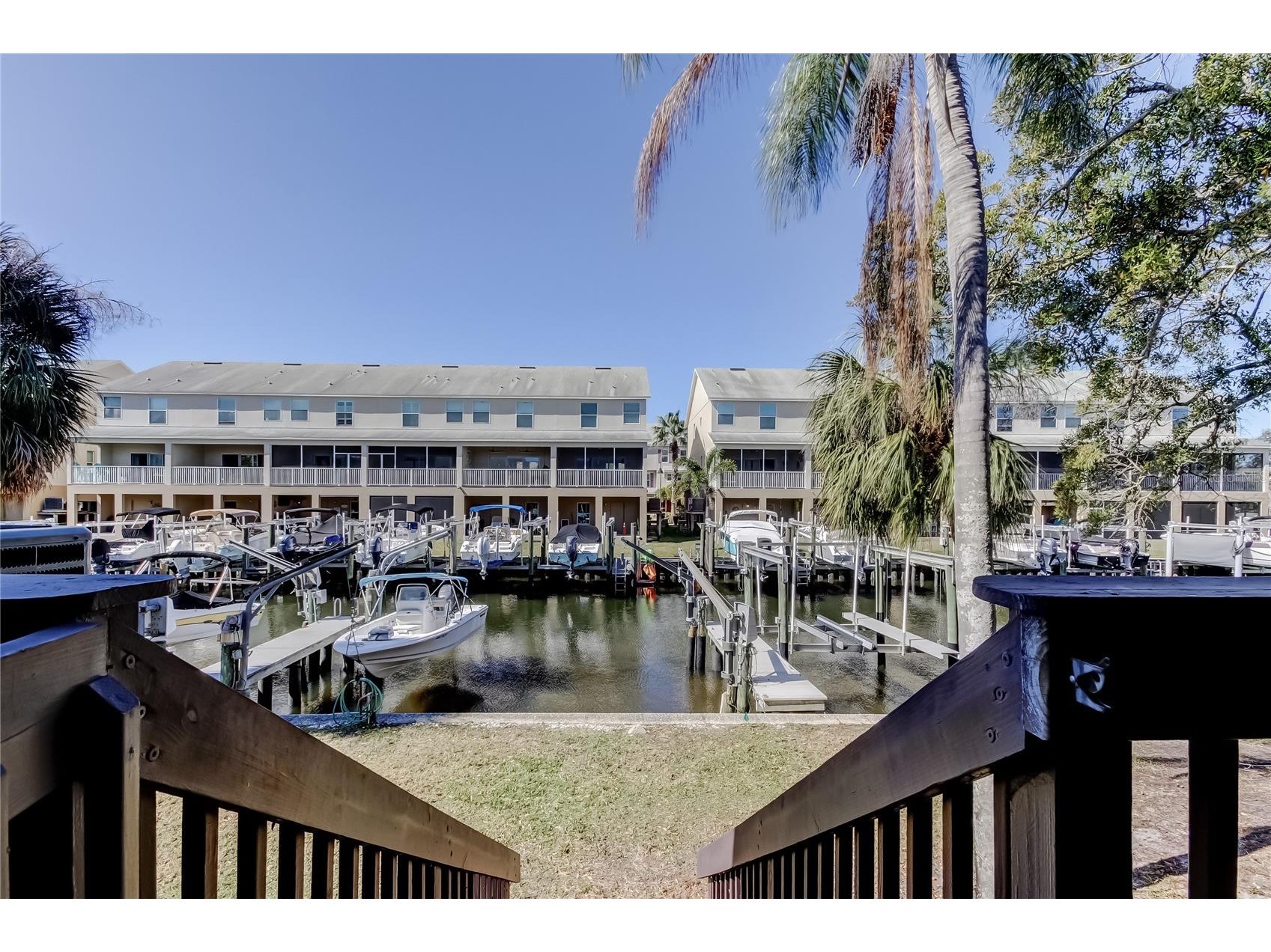 200 Meres Boulevard #11 Tarpon Springs FL 34689 TB8473971 image16