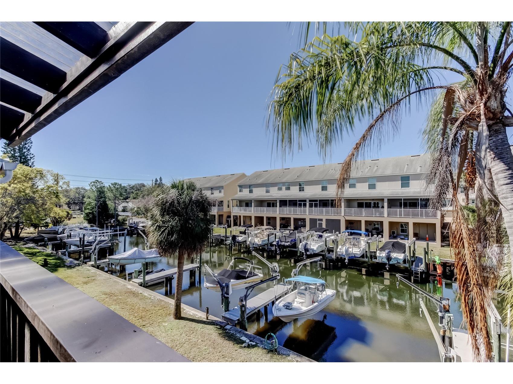 200 Meres Boulevard #11 Tarpon Springs FL 34689 TB8473971 image28