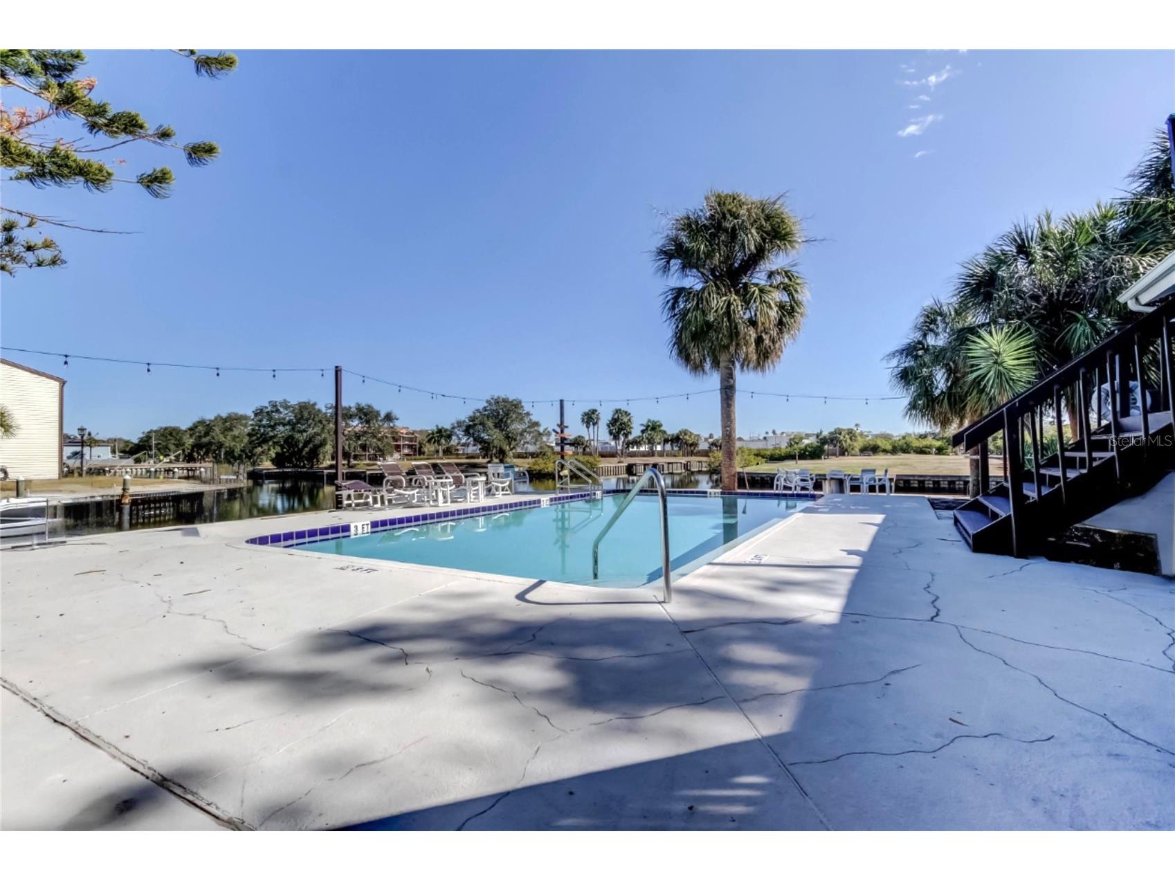 200 Meres Boulevard #11 Tarpon Springs FL 34689 TB8473971 image38