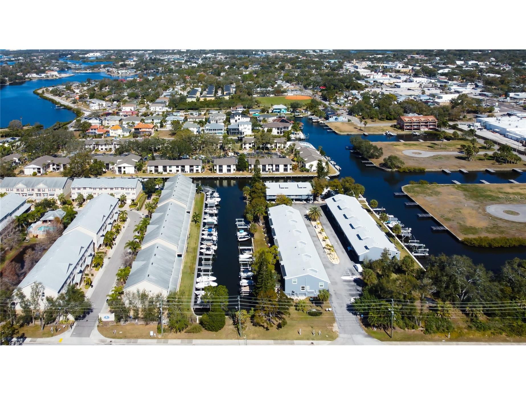 200 Meres Boulevard #11 Tarpon Springs FL 34689 TB8473971 image43