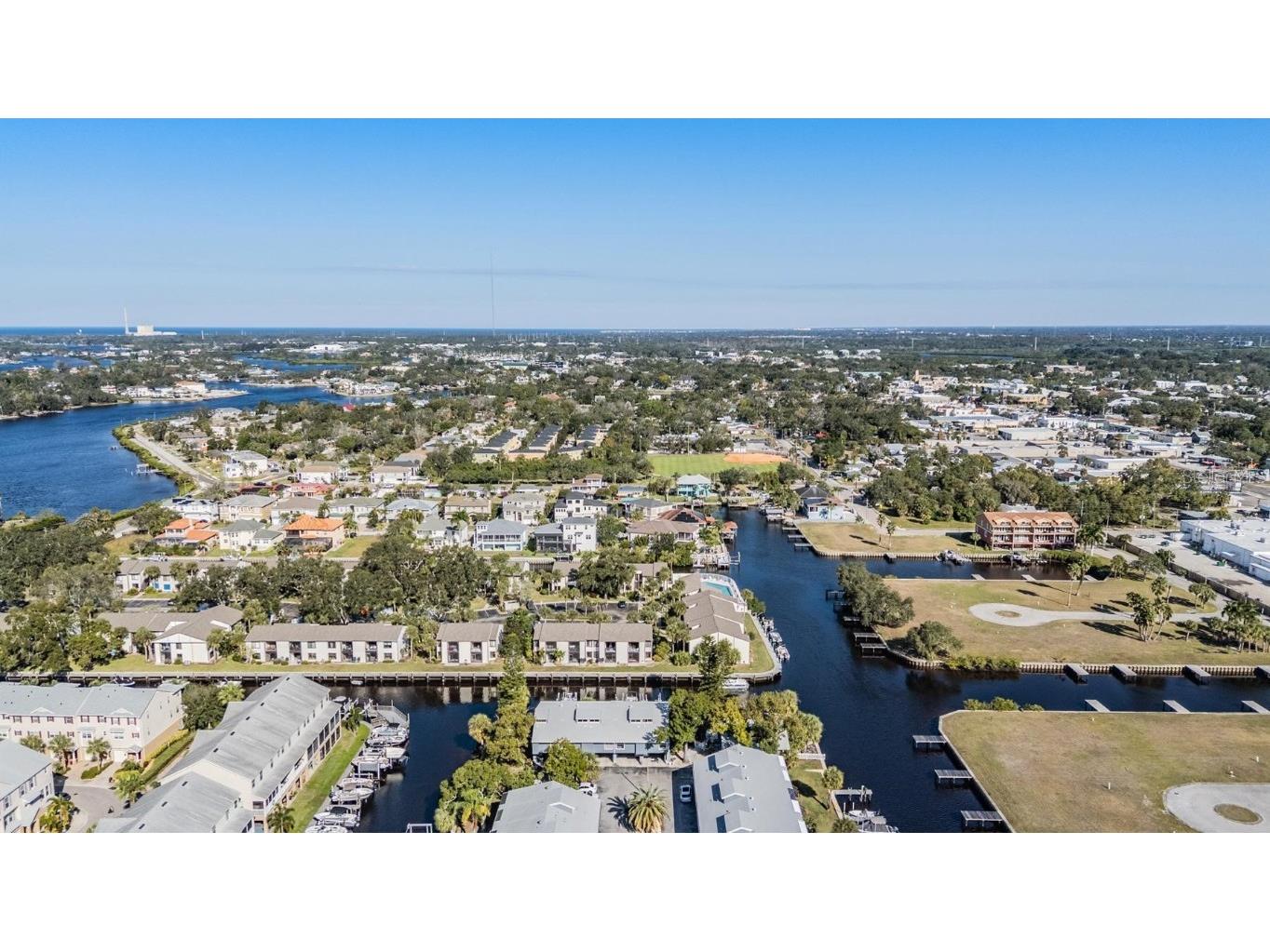 200 Meres Boulevard #16 Tarpon Springs FL 34689 - ANCLOTE RIVER TO GULF OF MEXIC TB8456158 image40