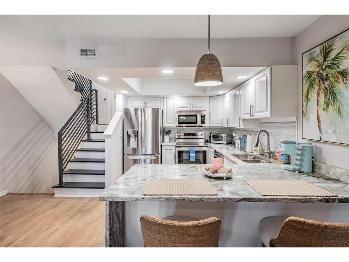 200 Meres Boulevard #16 Tarpon Springs FL 34689 - ANCLOTE RIVER TO GULF OF MEXIC TB8456158 image6