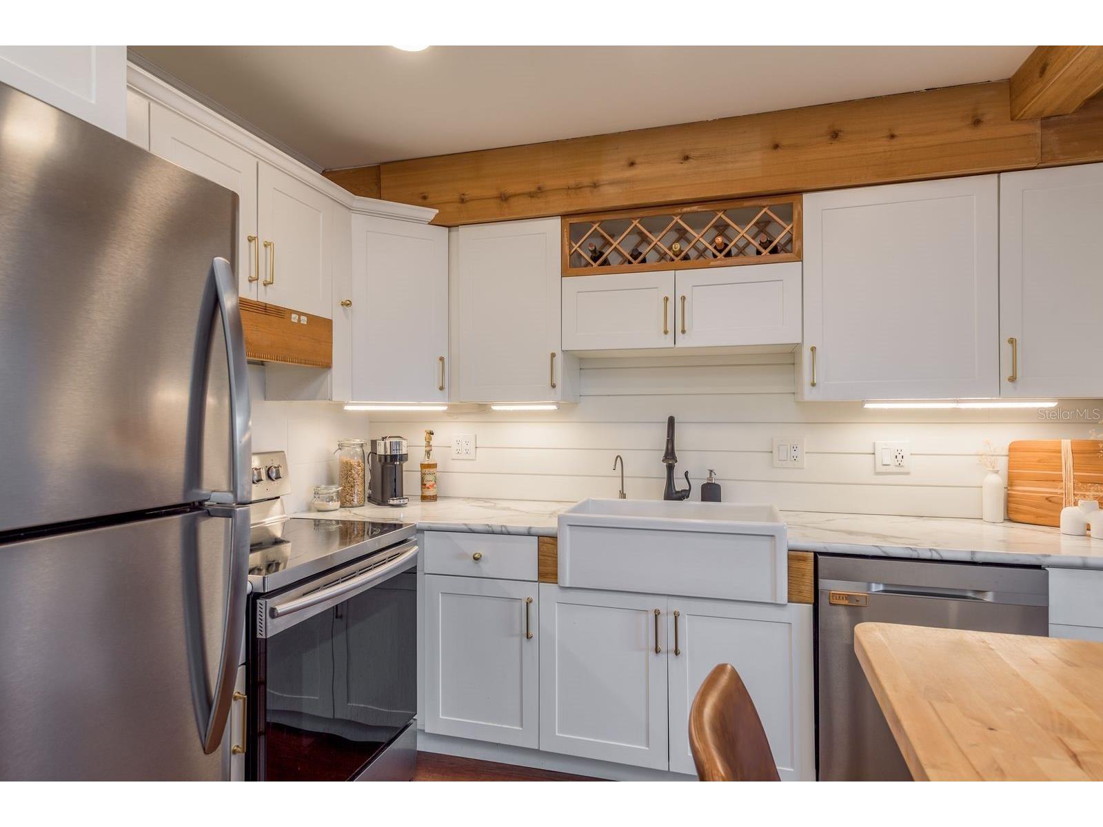 200 Meres Boulevard #20 Tarpon Springs FL 34689 TB8433660 image11