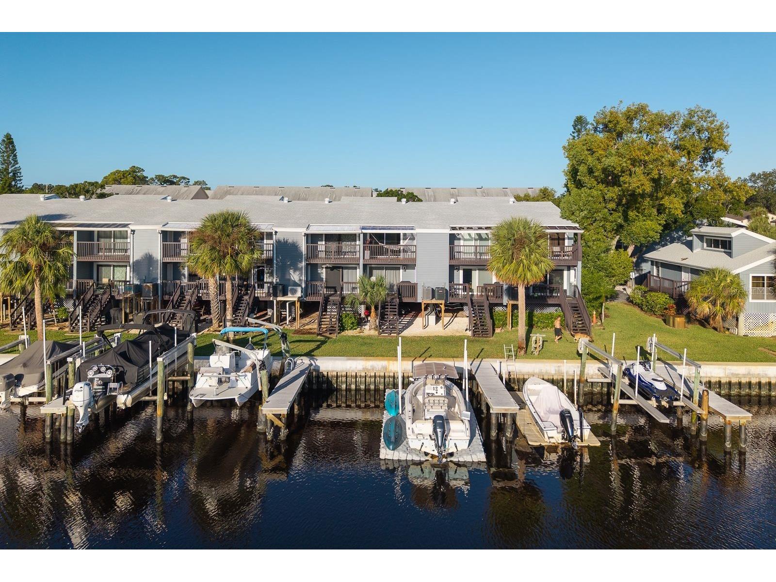 200 Meres Boulevard #20 Tarpon Springs FL 34689 TB8433660 image36