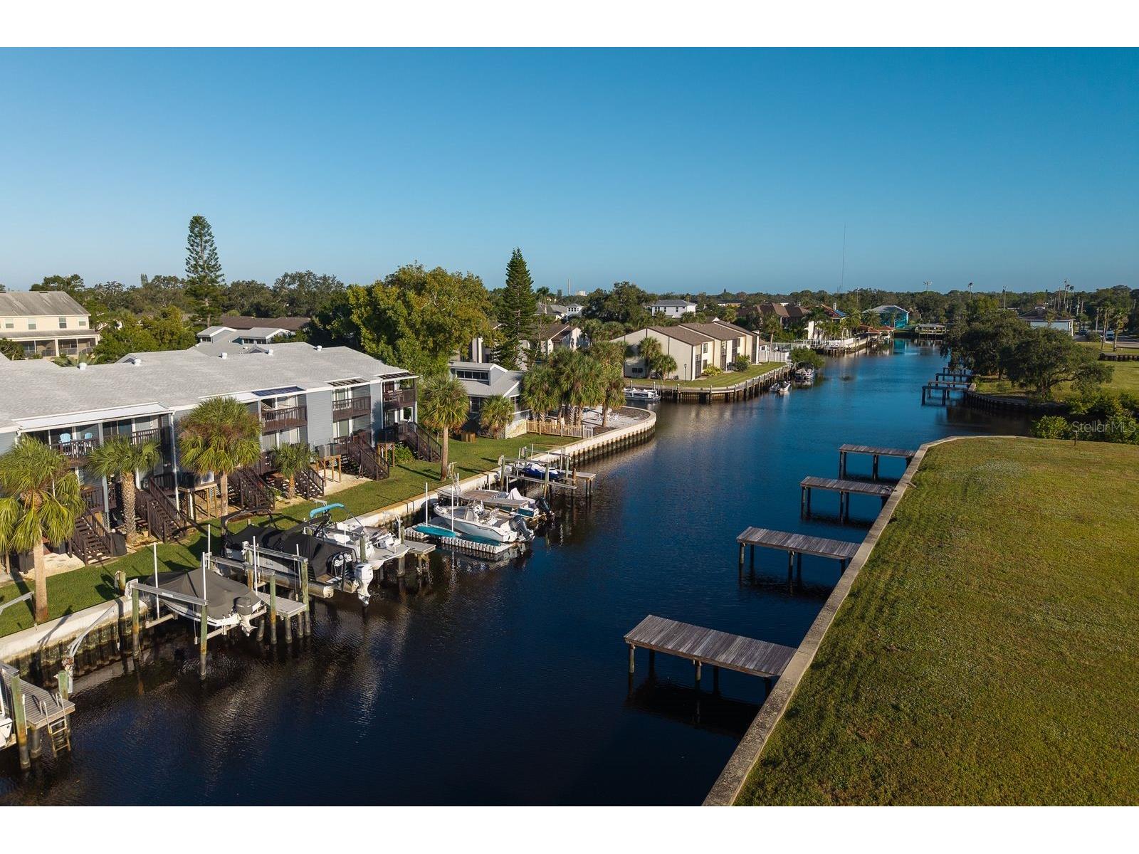 200 Meres Boulevard #20 Tarpon Springs FL 34689 TB8433660 image37
