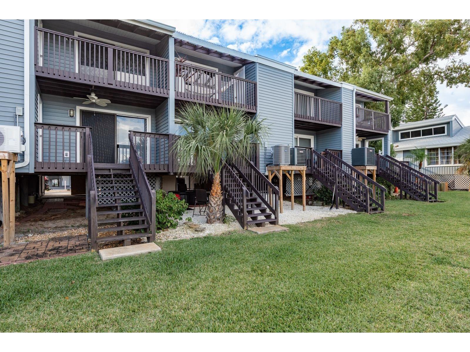 200 Meres Boulevard #20 Tarpon Springs FL 34689 TB8433660 image43