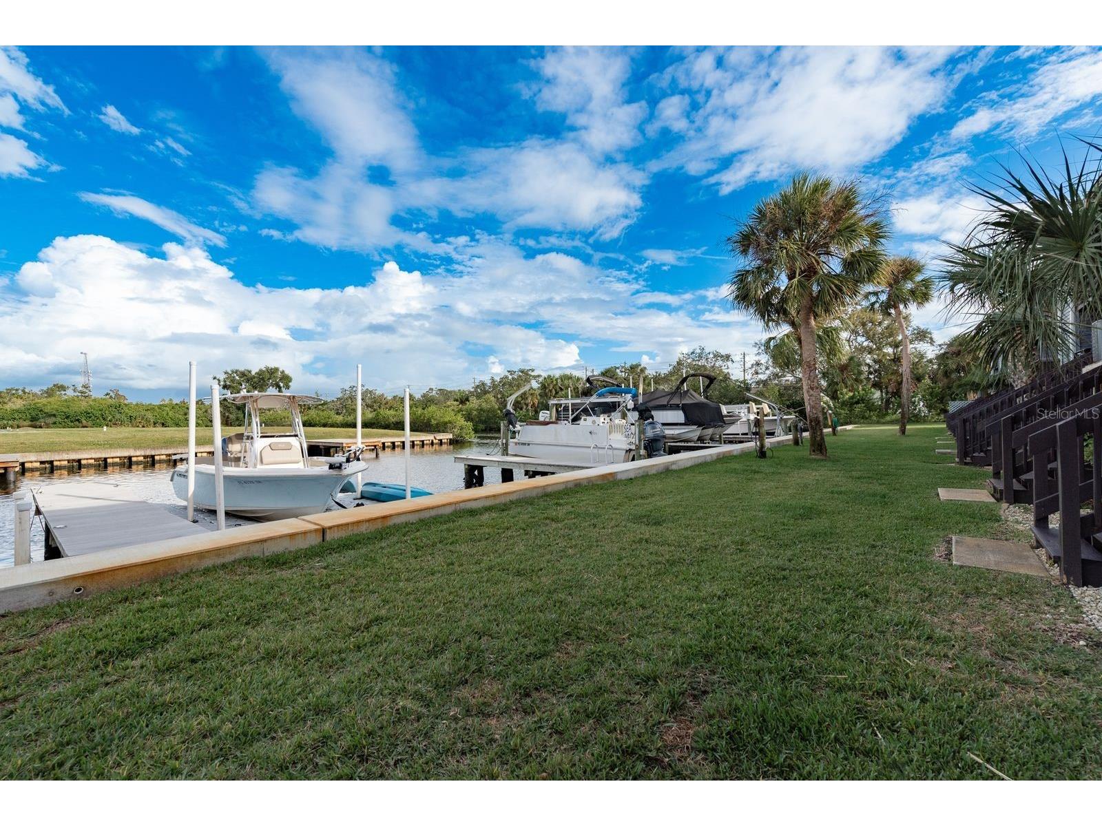 200 Meres Boulevard #20 Tarpon Springs FL 34689 TB8433660 image47