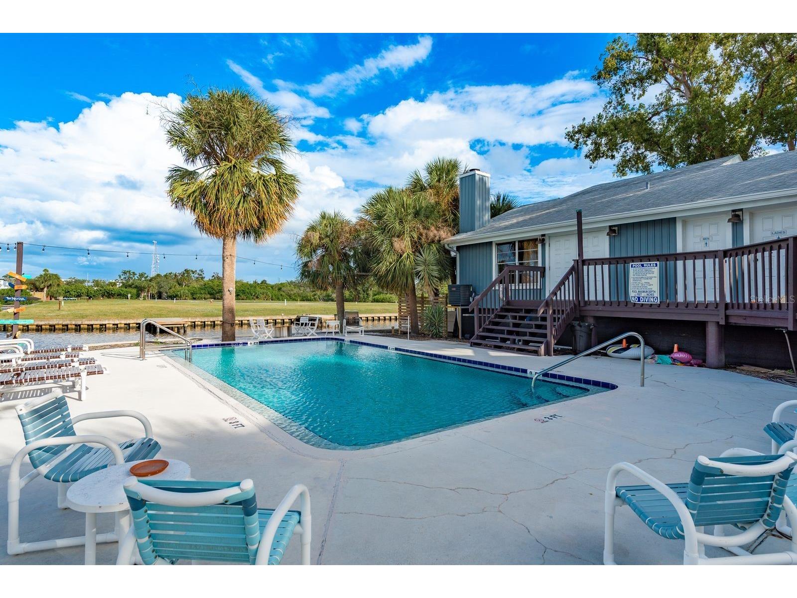 200 Meres Boulevard #20 Tarpon Springs FL 34689 TB8433660 image49