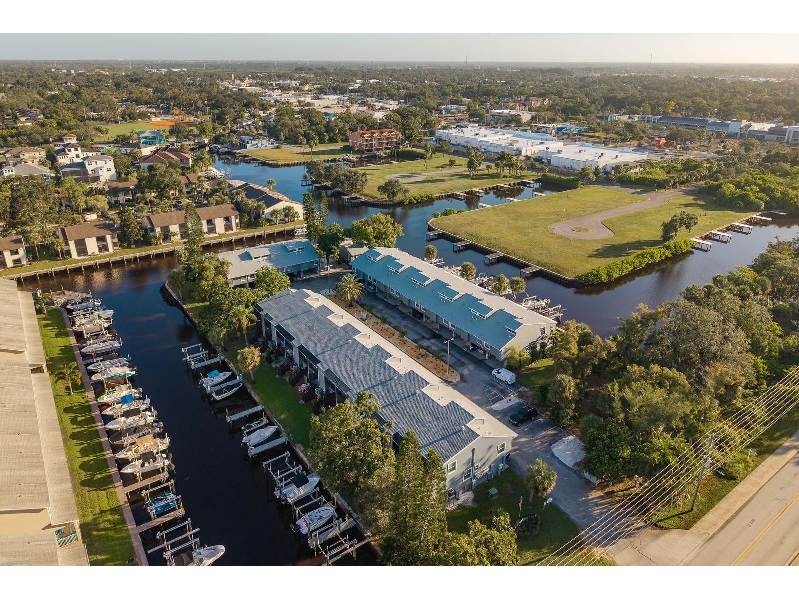 200 Meres Boulevard #20 Tarpon Springs FL 34689 TB8433660 image51