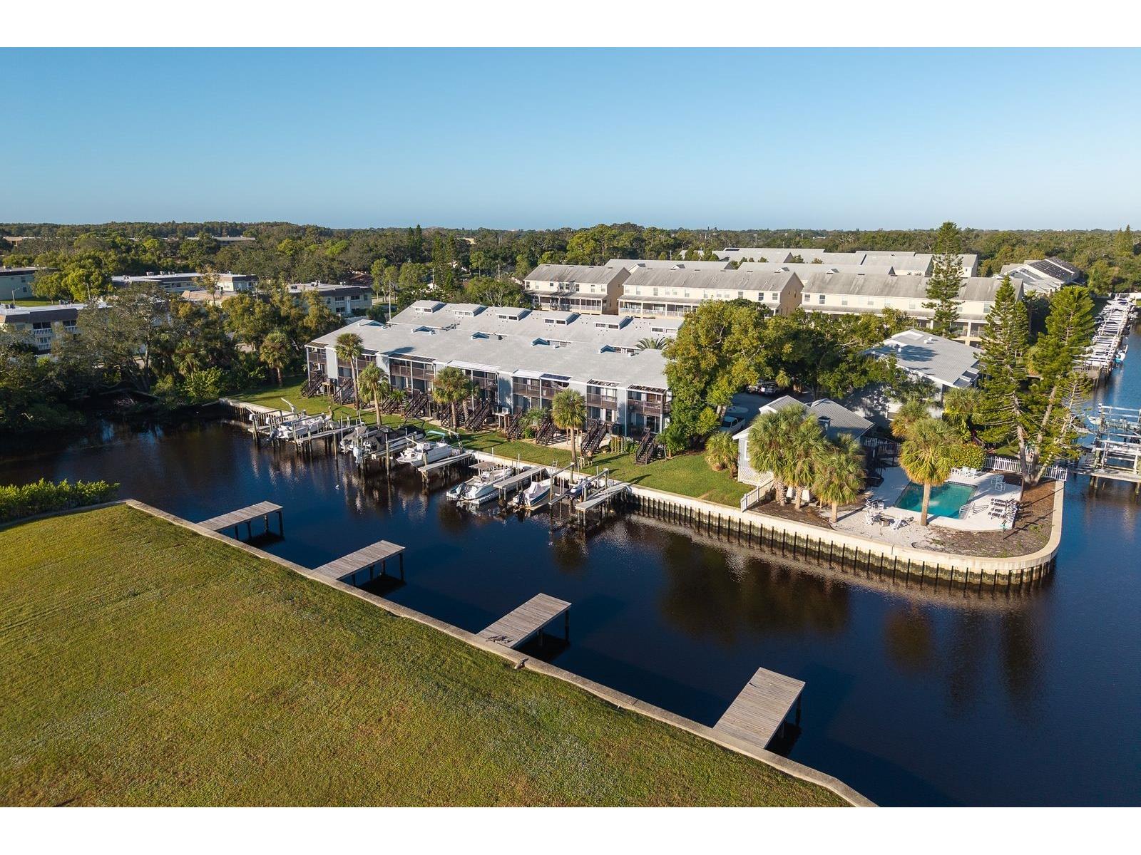 200 Meres Boulevard #20 Tarpon Springs FL 34689 TB8433660 image55