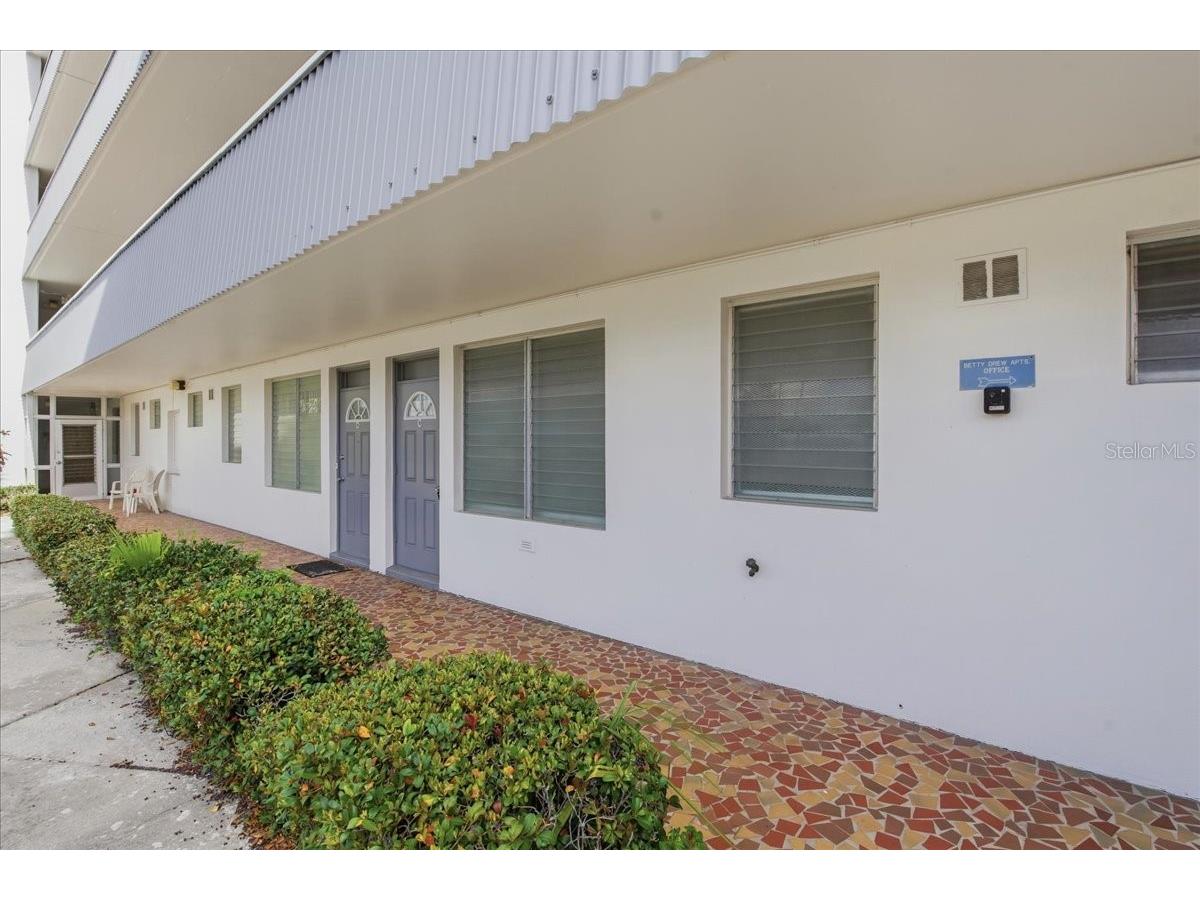 200 N Betty Lane #1C Clearwater FL 33755 A4686445 image30