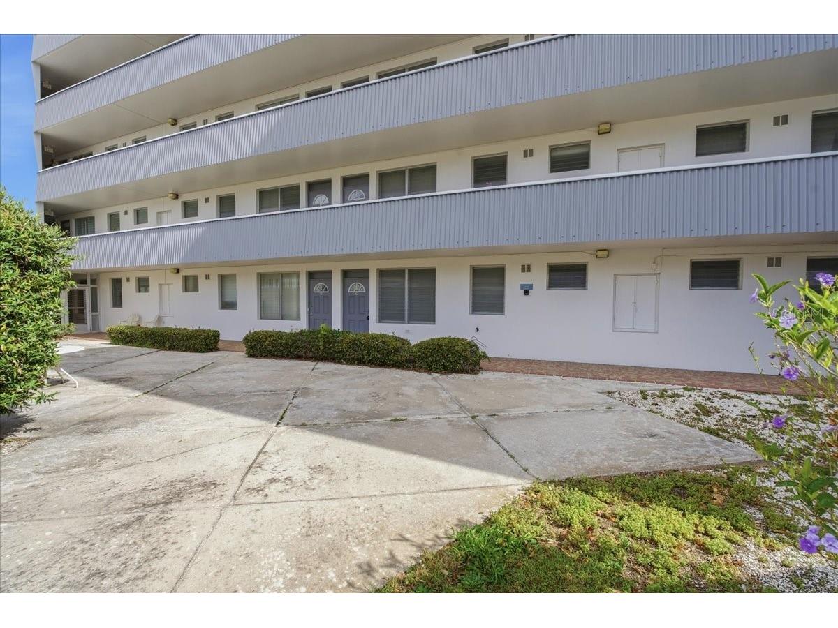 200 N Betty Lane #1C Clearwater FL 33755 A4686445 image34
