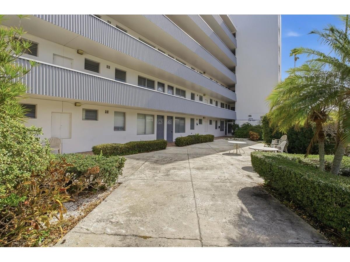 200 N Betty Lane #1C Clearwater FL 33755 A4686445 image36