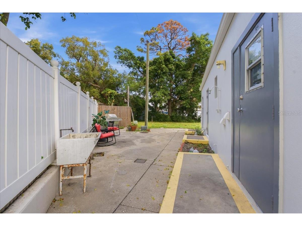 200 N Betty Lane #1C Clearwater FL 33755 A4686445 image44