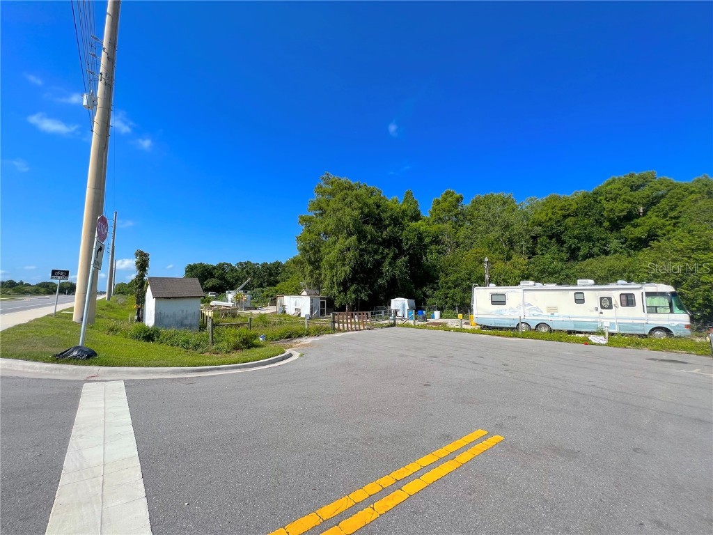 200 N Hoagland Boulevard Kissimmee FL 34741 S5085102 image5