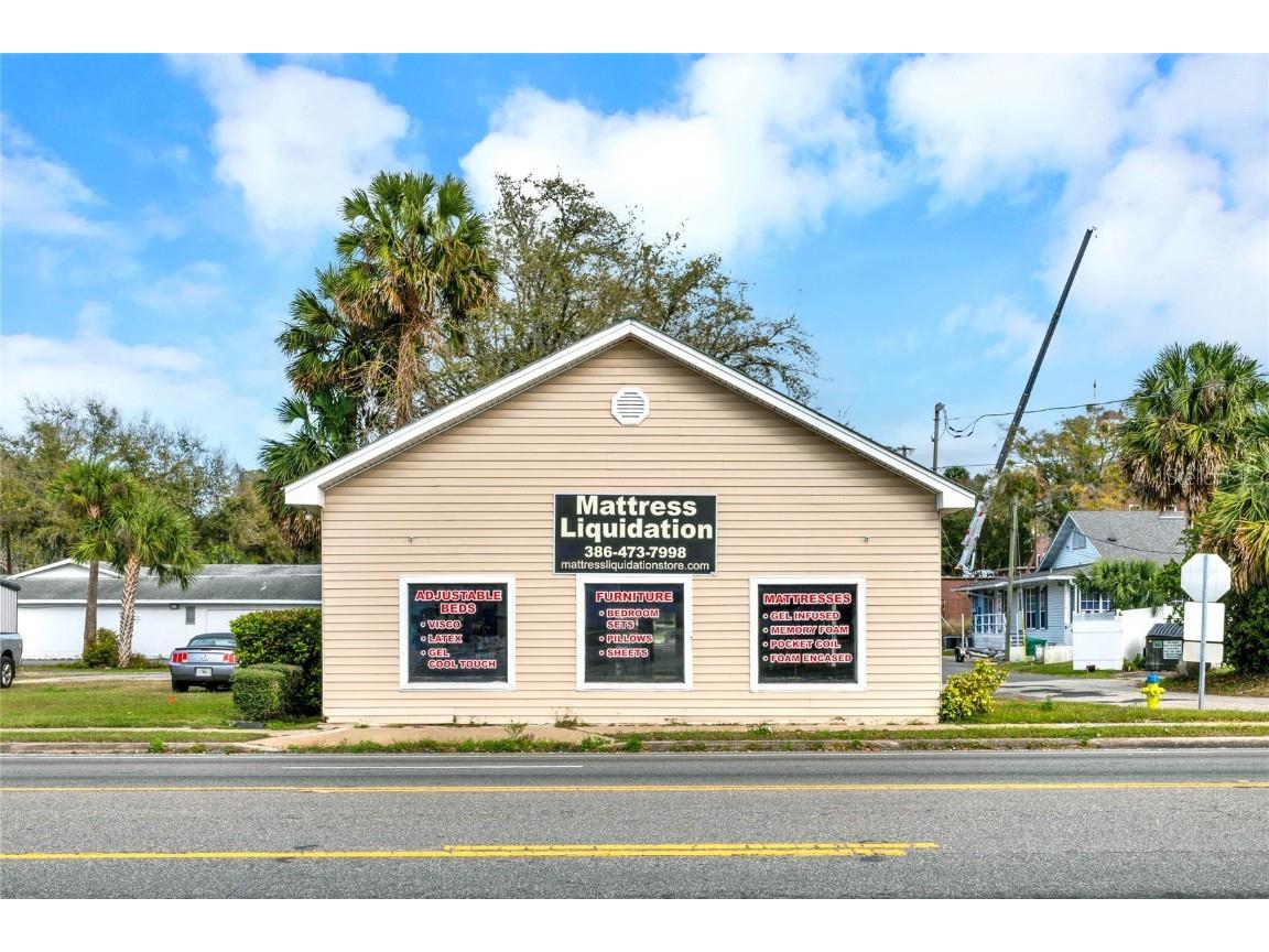 200 N Volusia Avenue Orange City FL 32763 V4941318 image1