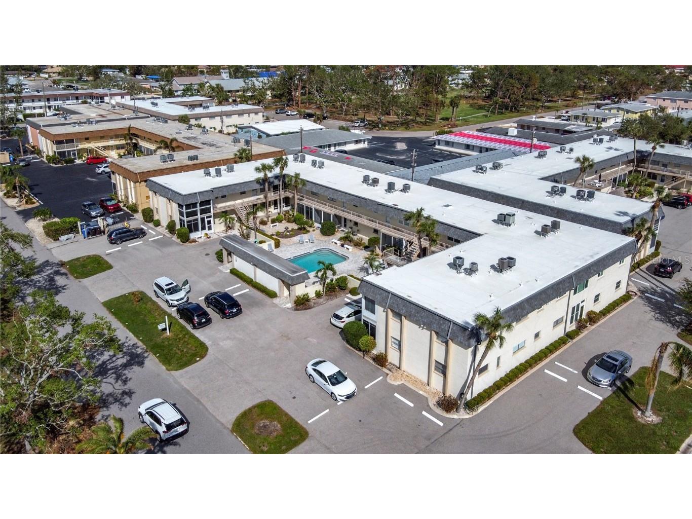 200 Park Boulevard N #103 Venice FL 34285 N6135259 image2