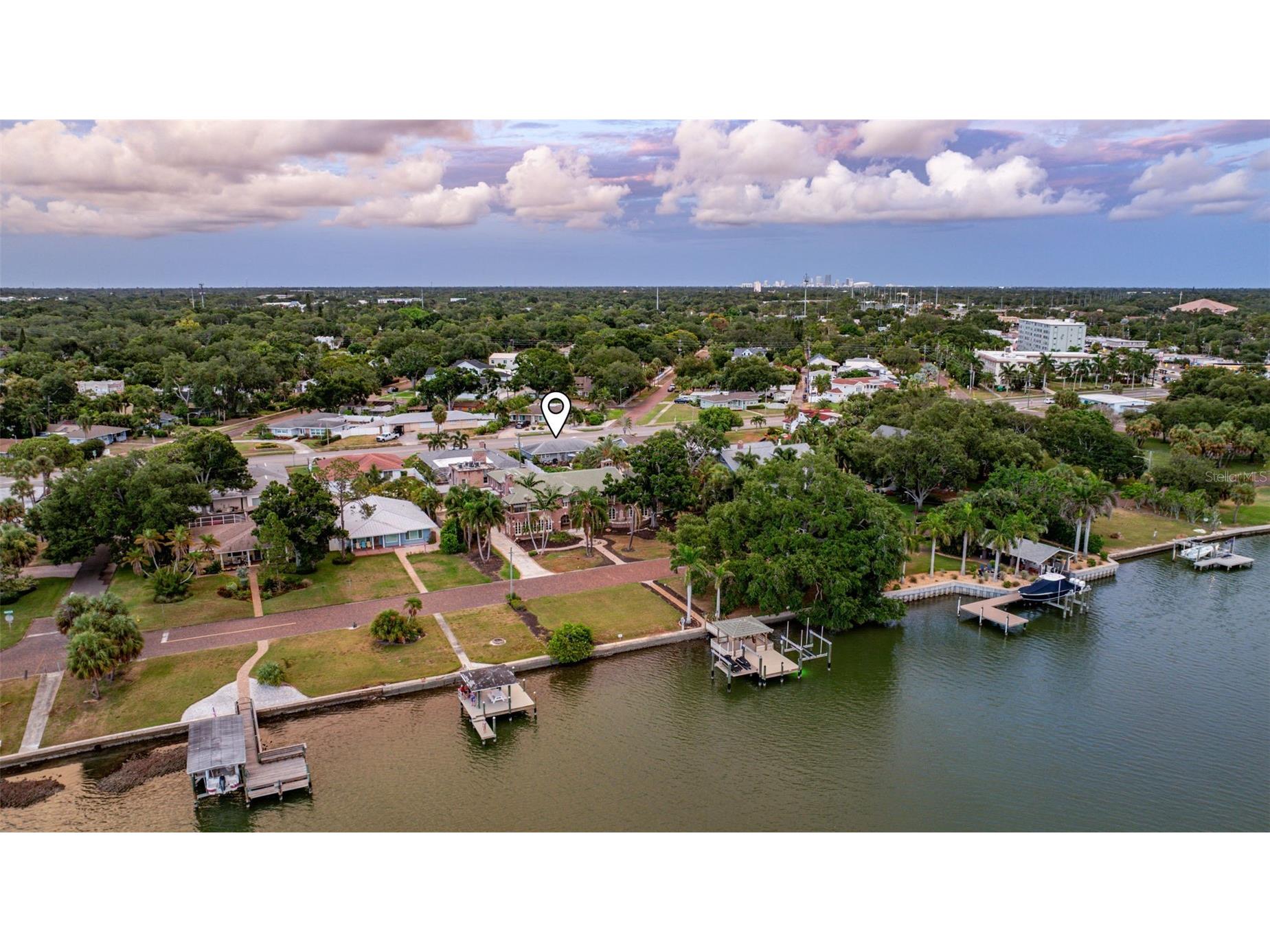 200 Park Street N Saint Petersburg FL 33710 TB8528599 image4