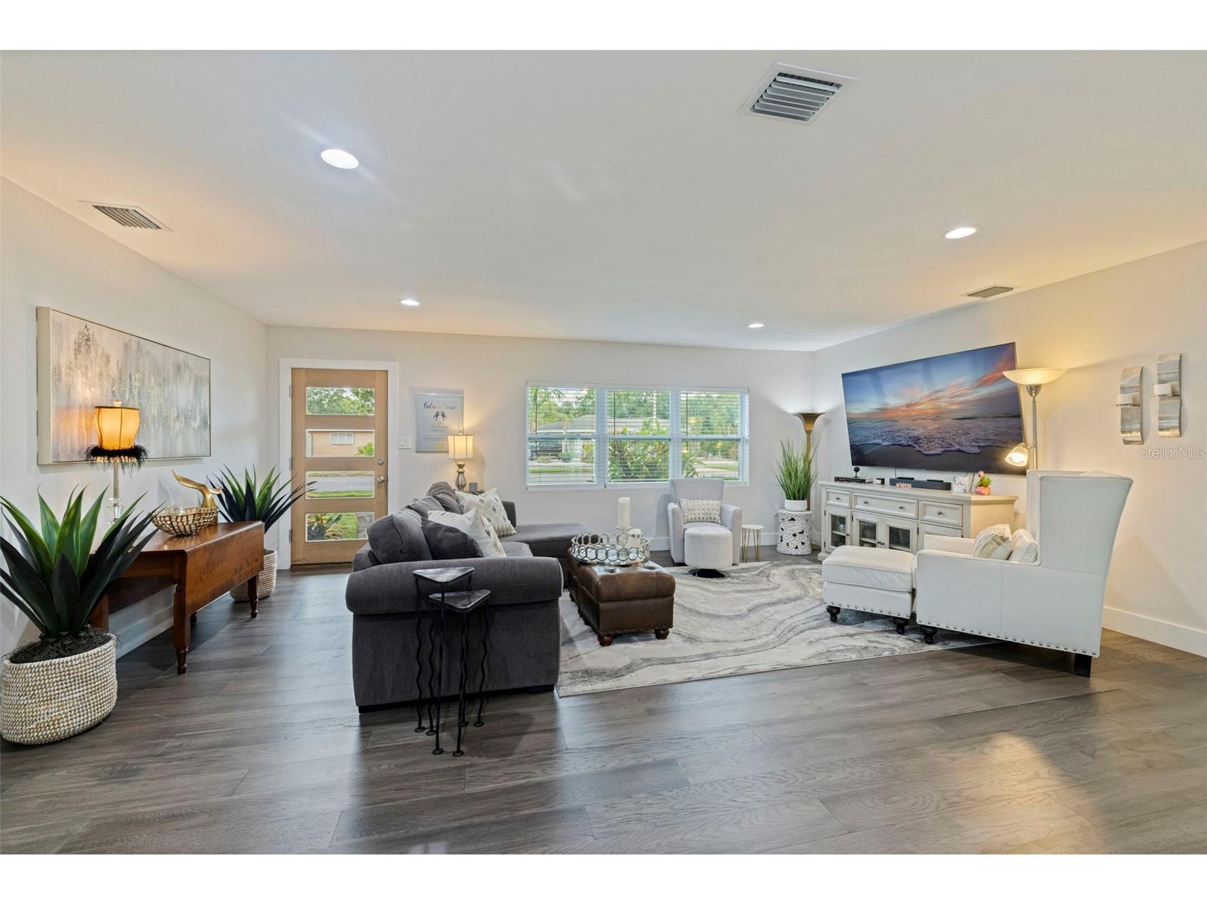 200 Park Street N Saint Petersburg FL 33710 TB8528599 image8