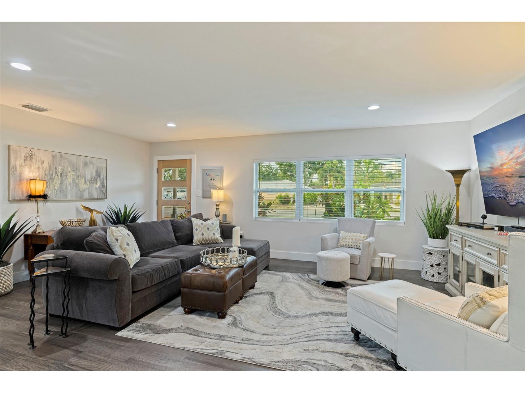 200 Park Street N Saint Petersburg FL 33710 TB8528599 image9