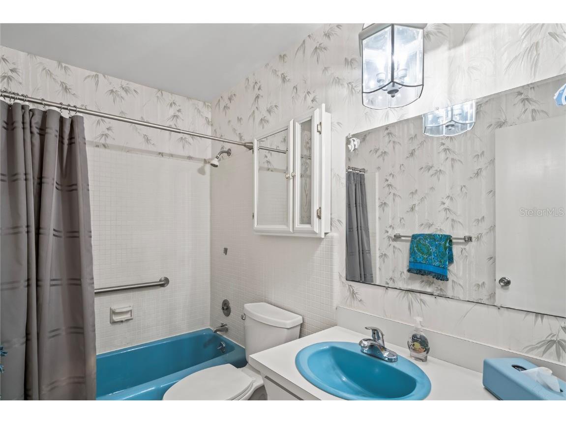 200 Portree Drive Dunedin FL 34698 TB8374637 image12