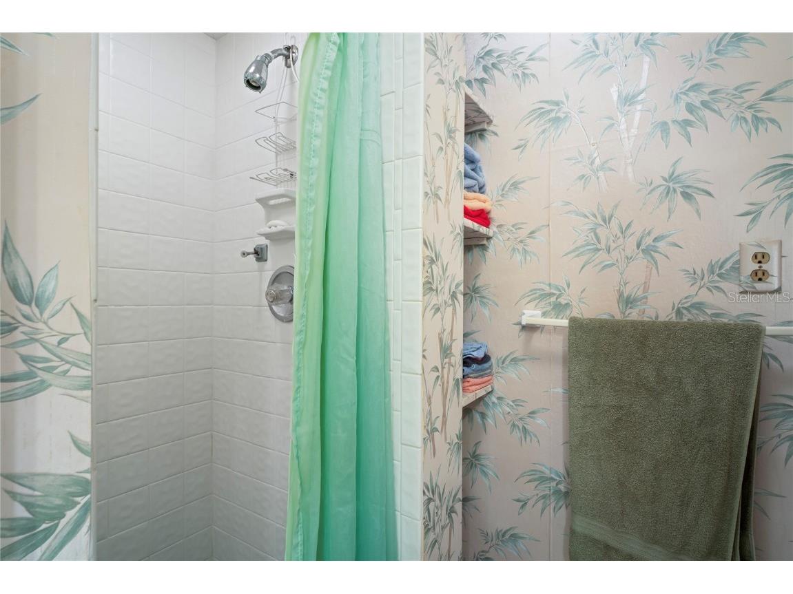 200 Portree Drive Dunedin FL 34698 TB8374637 image14