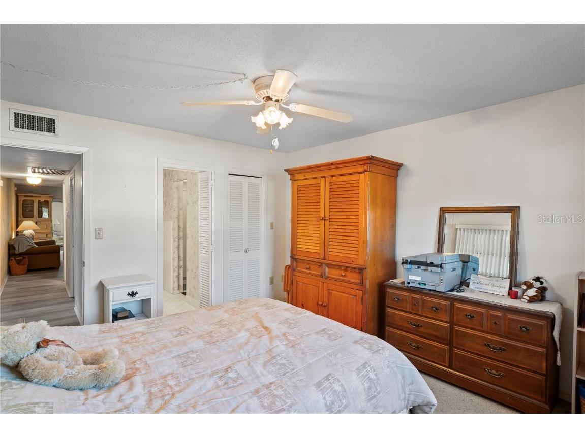 200 Portree Drive Dunedin FL 34698 TB8374637 image16