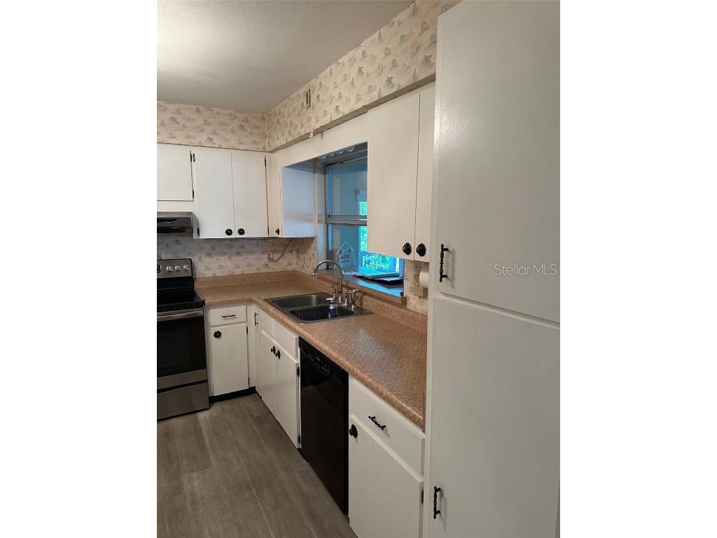 200 Portree Drive Dunedin FL 34698 TB8374637 image28