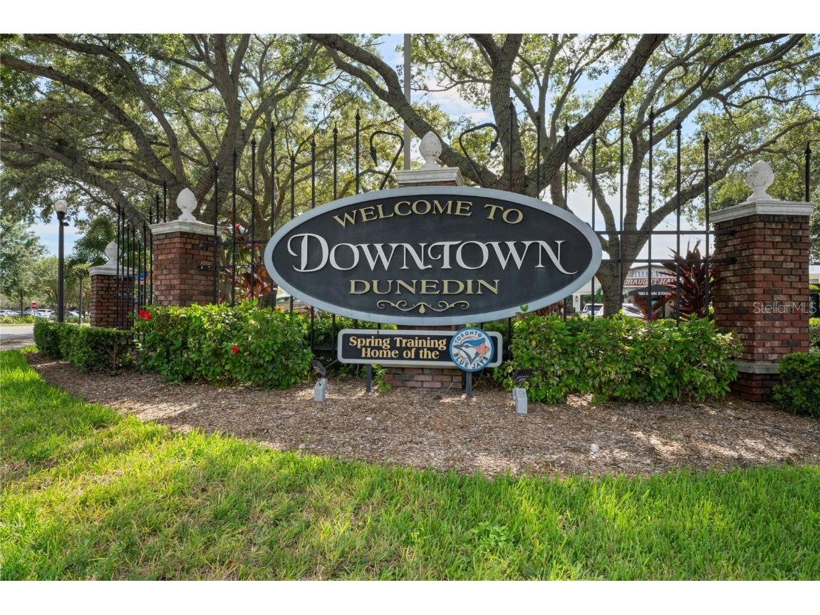 200 Portree Drive Dunedin FL 34698 TB8374637 image4