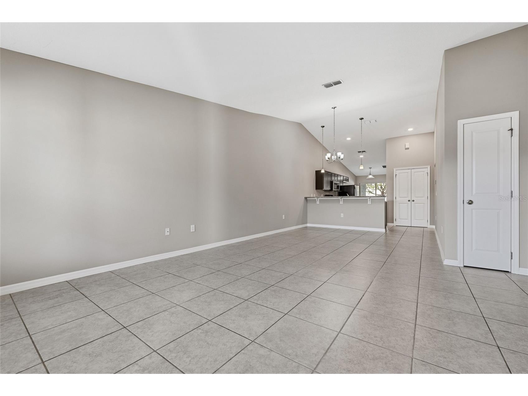 200 Reese Court Saint Cloud FL 34769 O6384746 image5