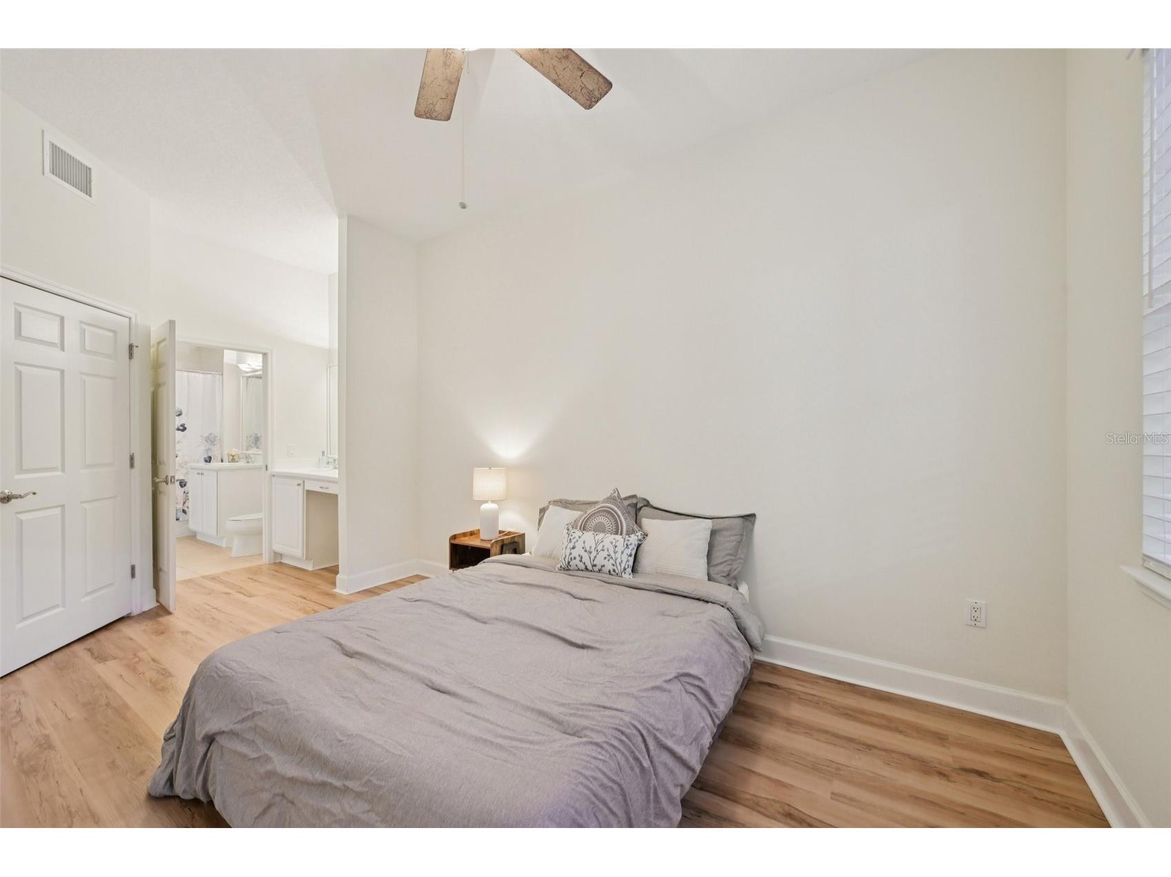 200 Riverfront Drive #B103 Palm Coast FL 32137 TB8473202 image28