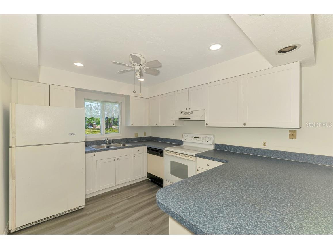 200 Rotonda Boulevard W #A2 Rotonda West FL 33947 D6141275 image20