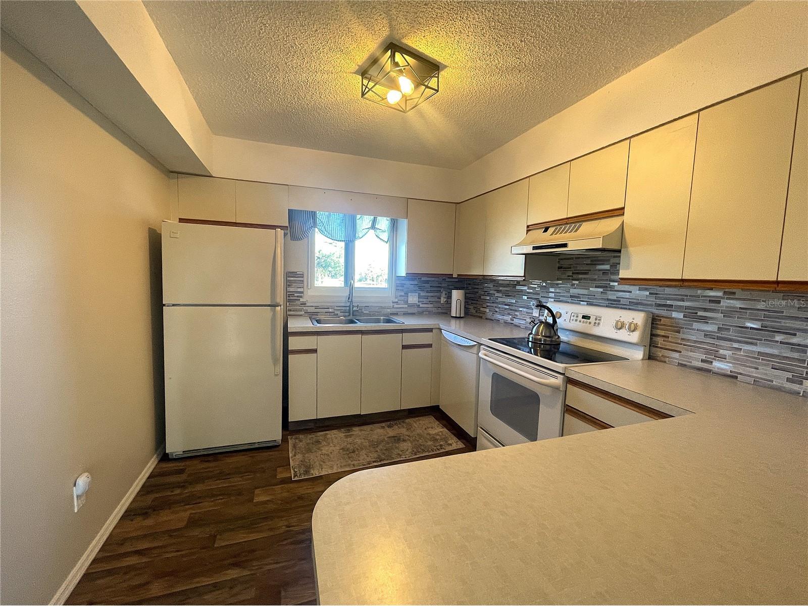 200 Rotonda Boulevard W #A4 Rotonda West FL 33947 C7522279 image28