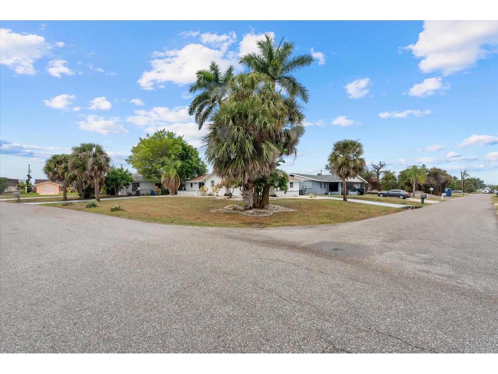 200 San Lorenzo Avenue North Port FL 34287 A4678419 image5