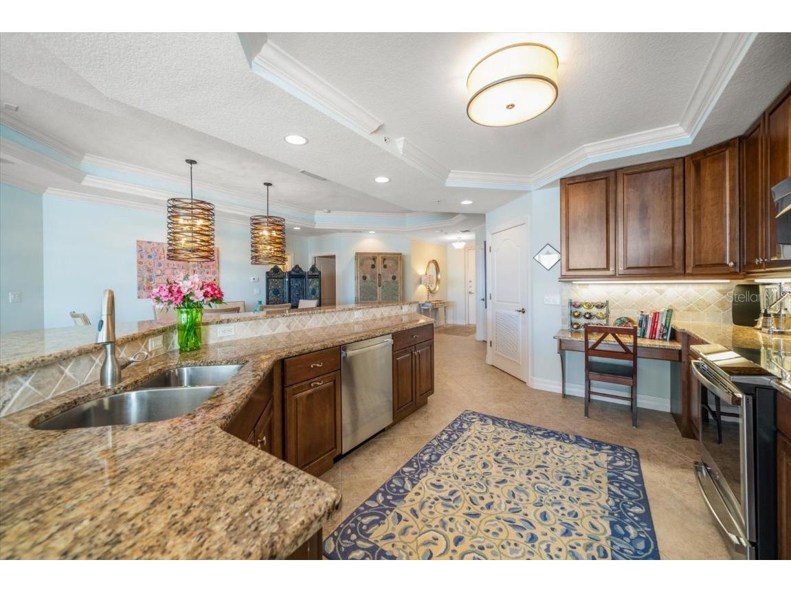 200 Skiff Point #301 Clearwater Beach FL 33767 - MANDALAY CHANNEL TB8447948 image10