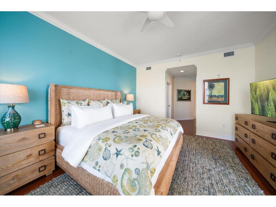 200 Skiff Point #301 Clearwater Beach FL 33767 - MANDALAY CHANNEL TB8447948 image16