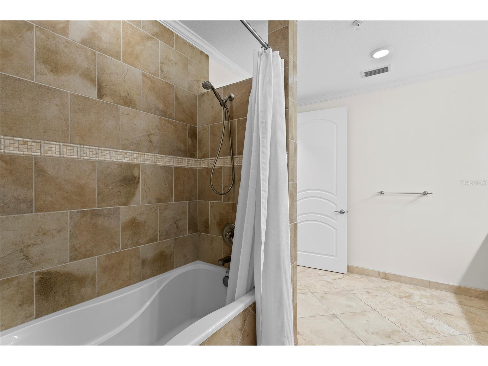 200 Skiff Point #501 Clearwater Beach FL 33767 TB8527725 image20