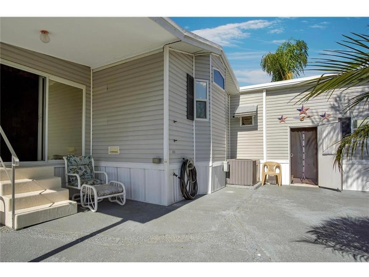 200 Sky Crest Loop Davenport FL 33837 R4910868 image4