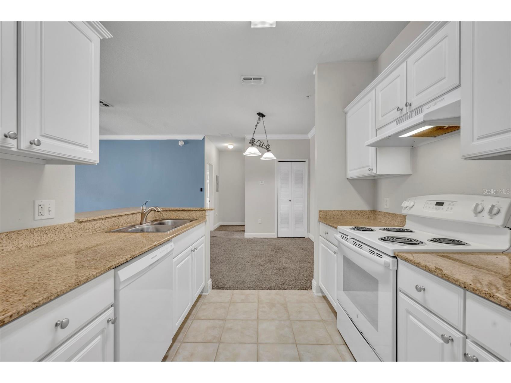 200 Southern Pecan Circle #206 Winter Garden FL 34787 O6411162 image16
