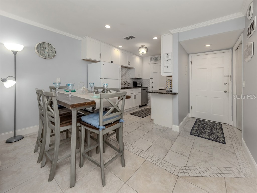 200 The Esplanade N #A16 Venice FL 34285 - GULF OF MEXICO N6141379 image14