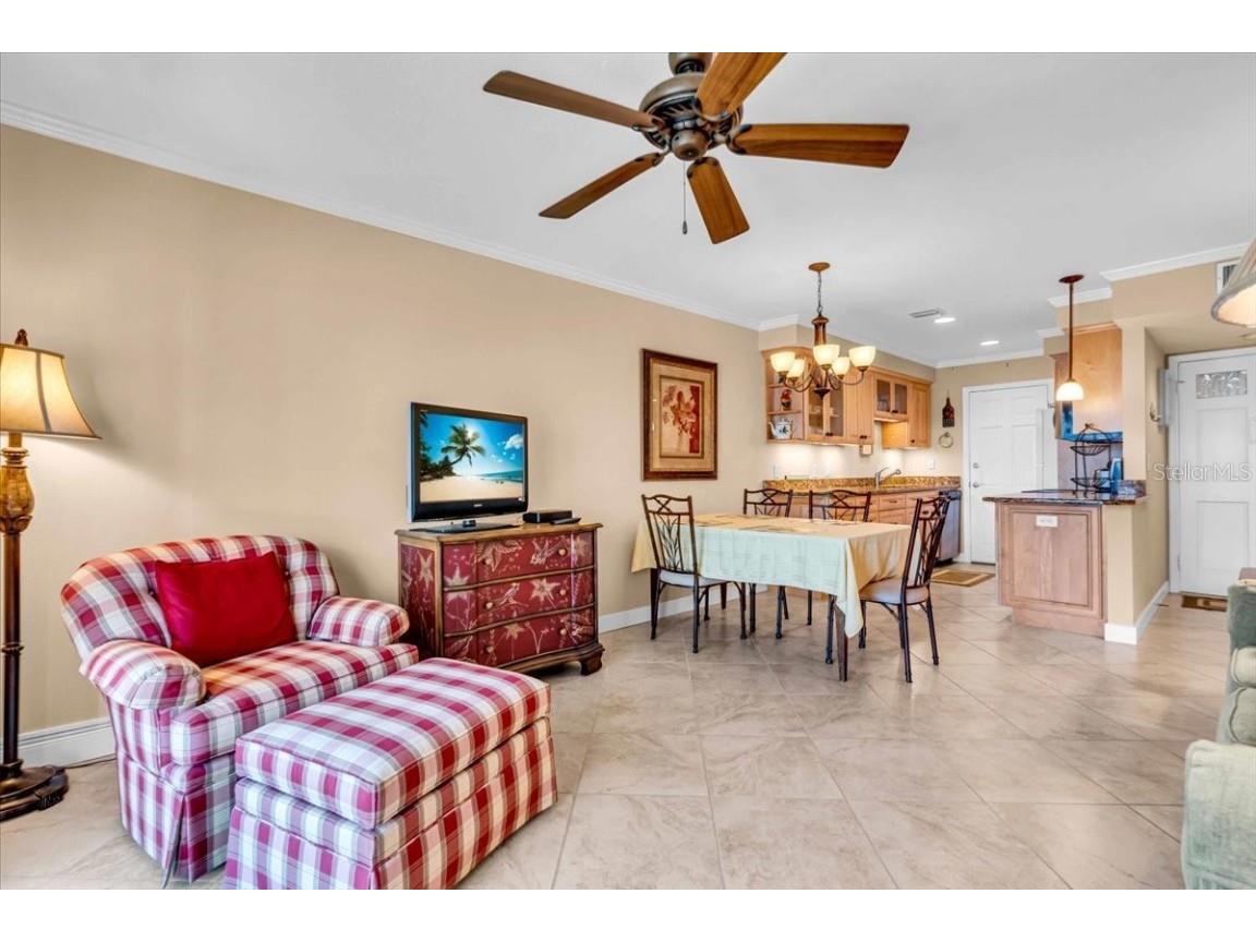 200 The Esplanade N #B3 Venice FL 34285 N6141288 image3