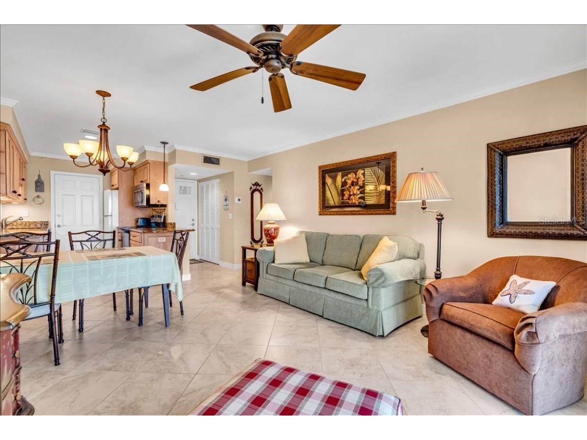 200 The Esplanade N #B3 Venice FL 34285 N6141288 image7