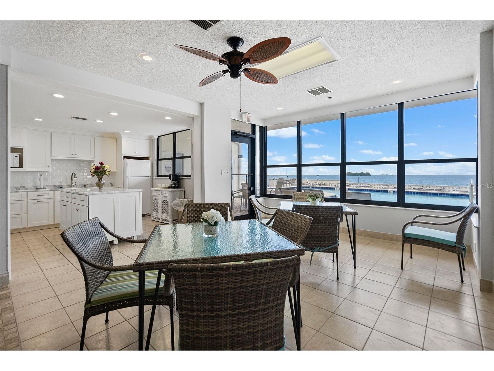 200 Woodette Drive #TR-B (102W) Dunedin FL 34698 - SAINT JOSEPH SOUND U8214853 image41