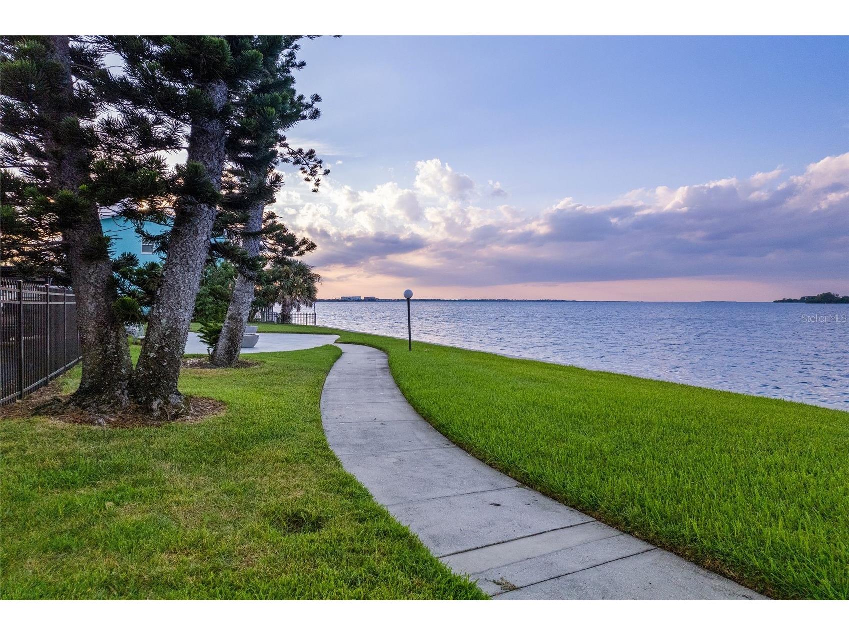 200 Woodette Drive #TR-B (102W) Dunedin FL 34698 - SAINT JOSEPH SOUND U8214853 image60