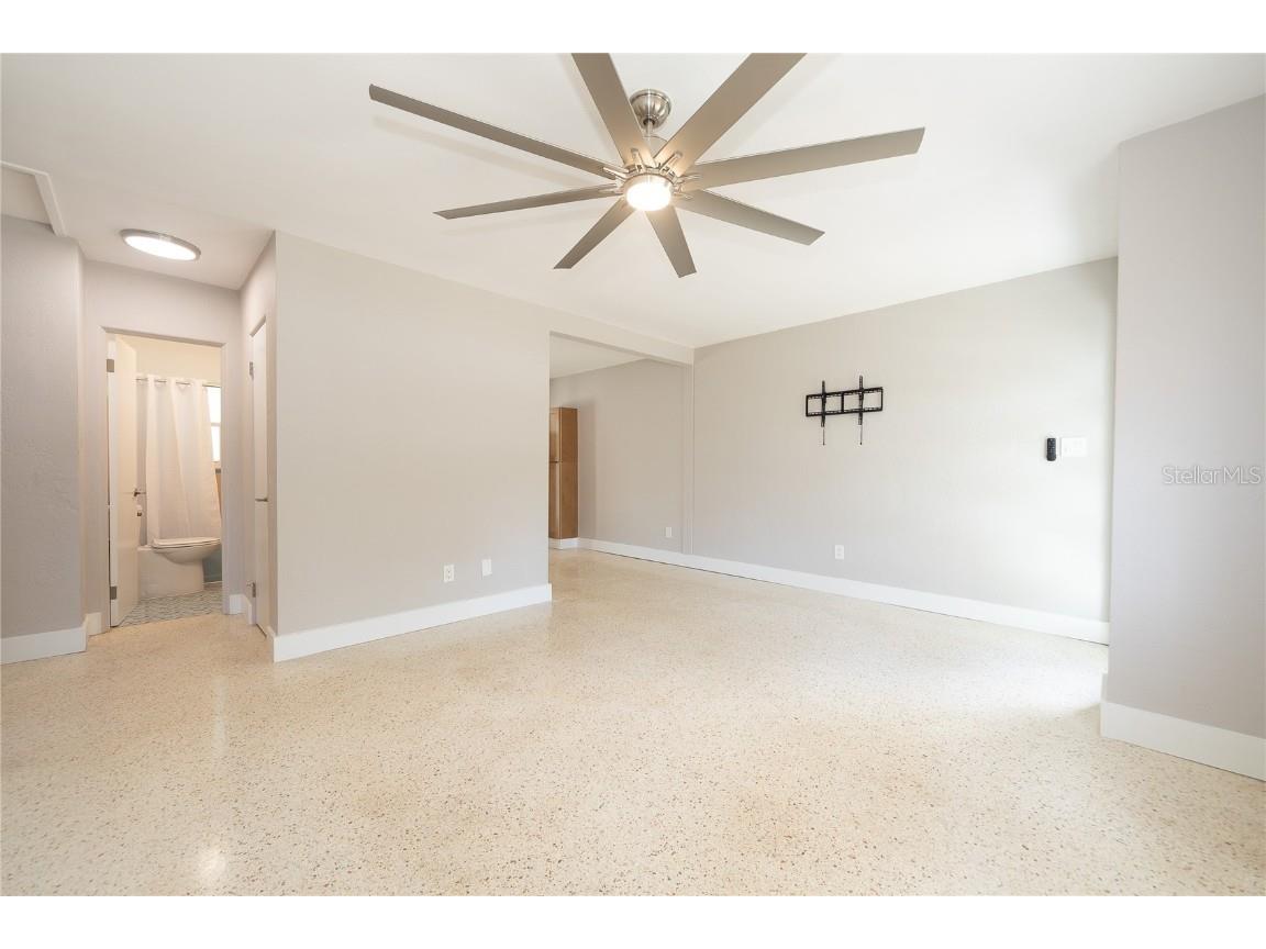 2000 1st Street SE Saint Petersburg FL 33705 TB8457271 image13