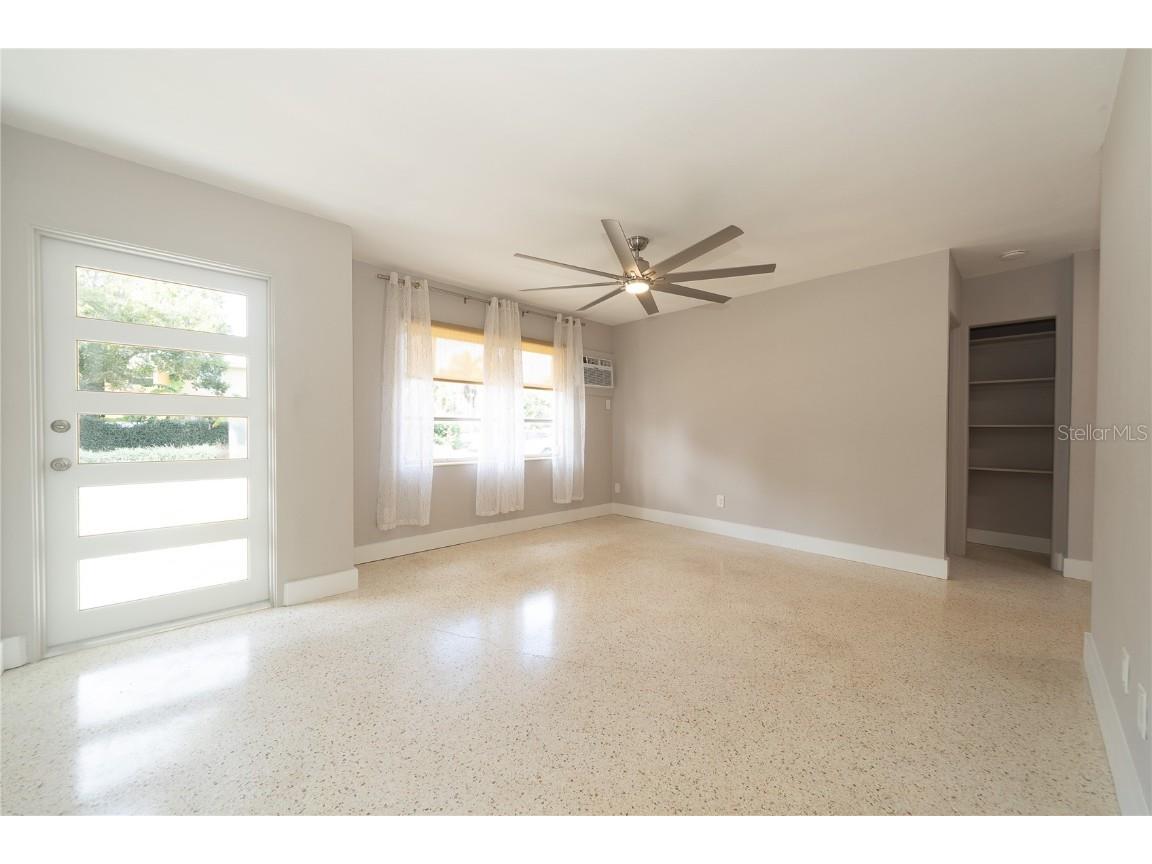 2000 1st Street SE Saint Petersburg FL 33705 TB8457271 image16