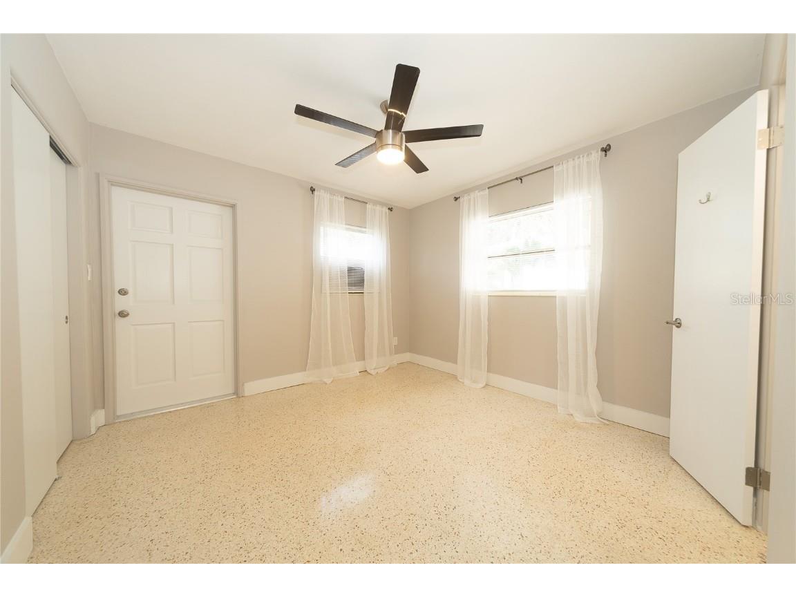 2000 1st Street SE Saint Petersburg FL 33705 TB8457271 image18